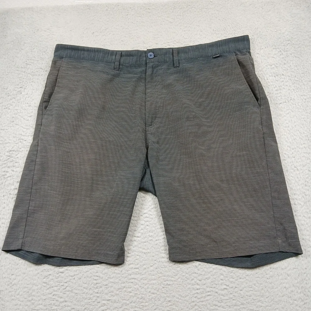 TravisMathew Golf Shorts‎ Men's 40 Gray Stretch Performance Flat Front